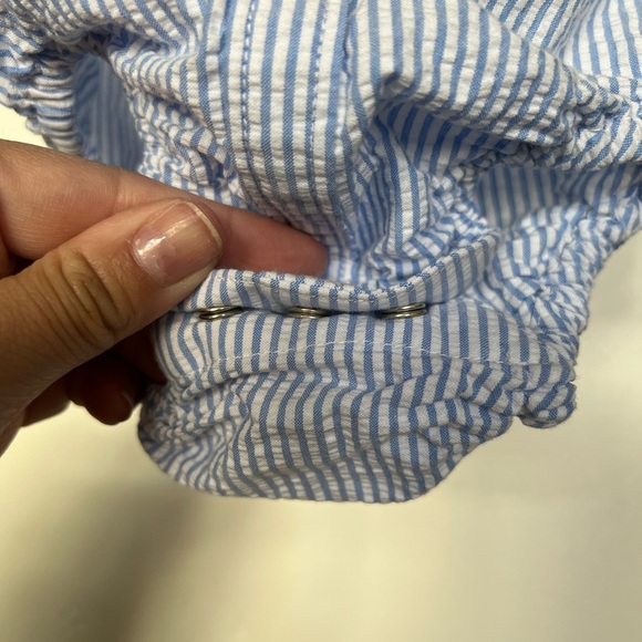 Janie and Jack Blue and White seersucker onesie and shorts sz 12/18 M EUC - Picture 2 of 12